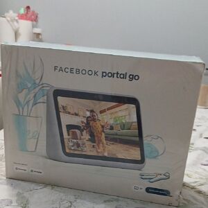 Facebook Portal Go - Sleek Gray Tablet